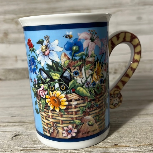 Danbury Mint Gary Patterson Comical Cats Porcelain Collector Mug--Hide and Seek - Picture 1 of 5